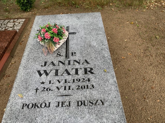 Janina Wiatr 1924 Bledzew - Grobonet - Wyszukiwarka osób pochowanych